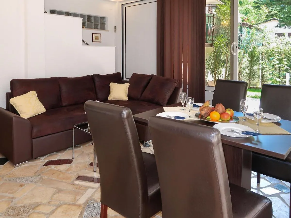 Holiday Home Oscha By Interhome Lovran